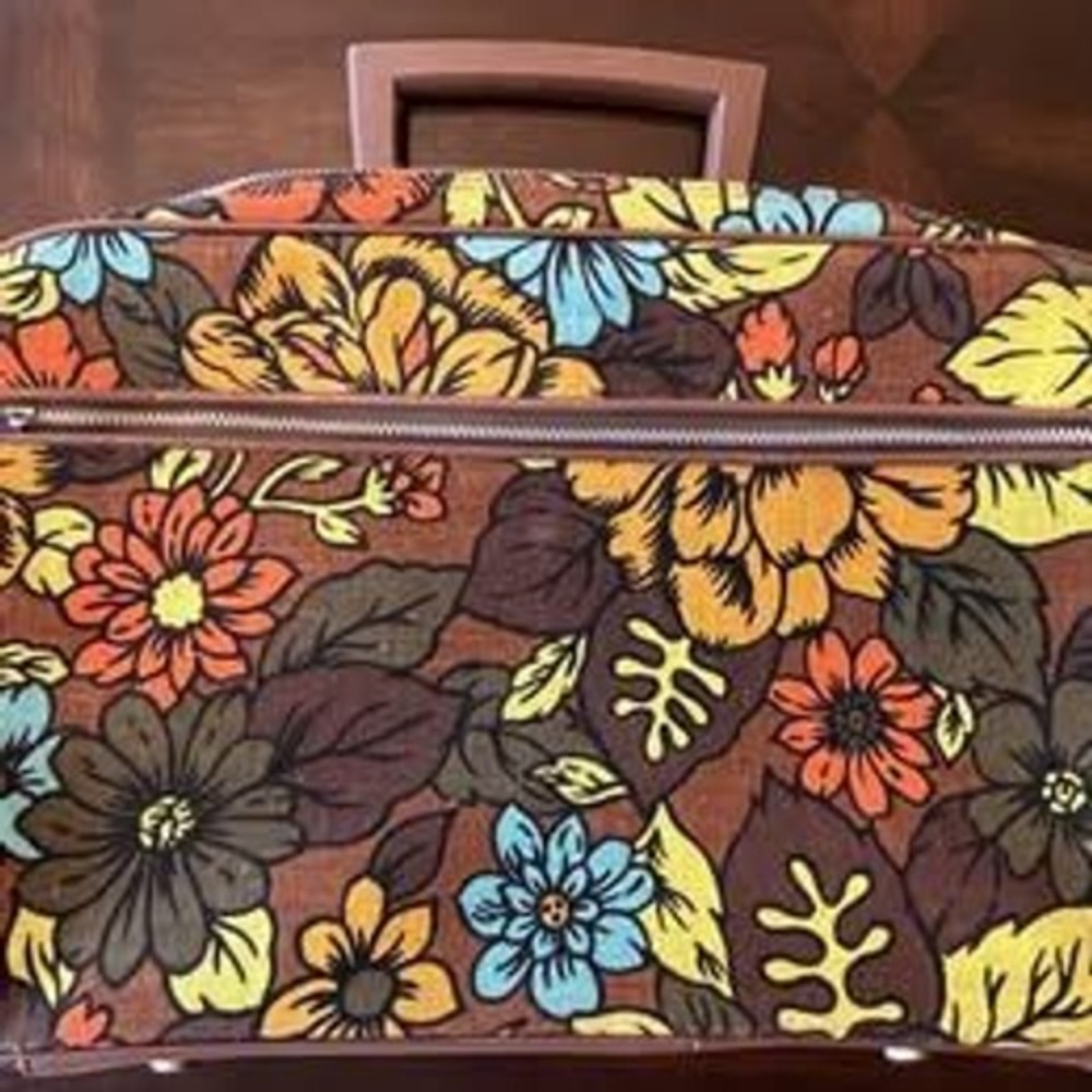Vintage MCM Bantam Travelware Hippie Boho Floral Handheld Suitcase Bag w/Key
